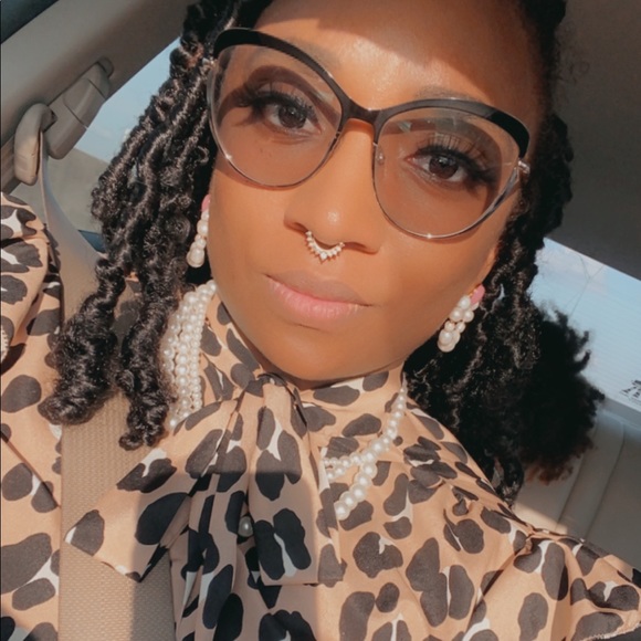 Meet your Posher, Shaurice - Picture 3 of 4